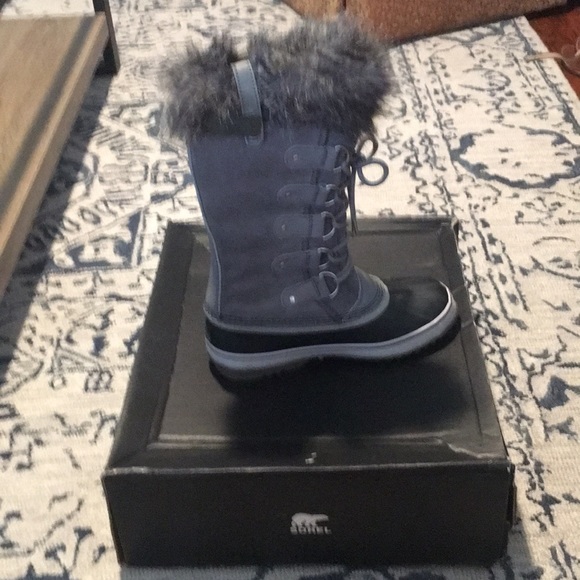 Sorel boot - Picture 4 of 5